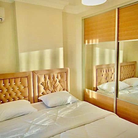 Dead Sea Lafamilia Albadwan Sweimeh Exterior photo