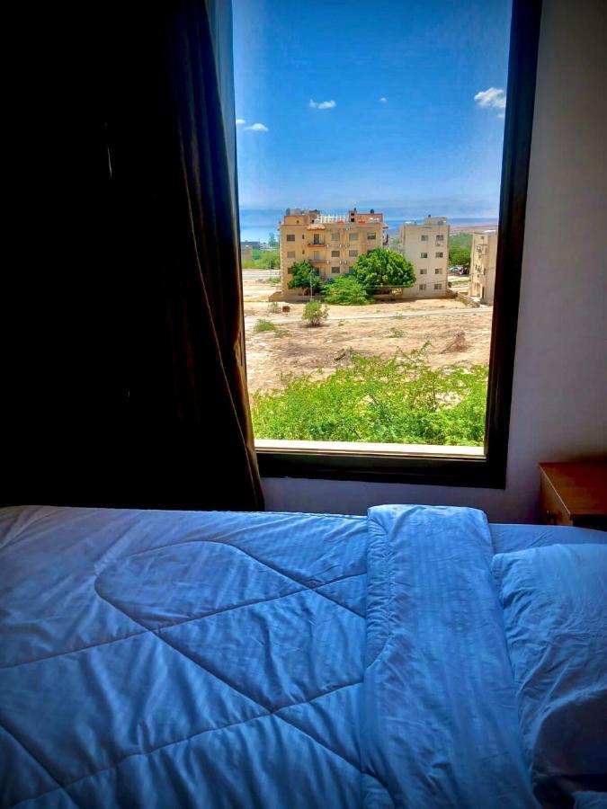 Dead Sea Lafamilia Albadwan Sweimeh Exterior photo